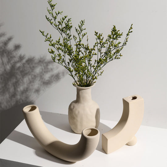 Blanc Minimalist Vase