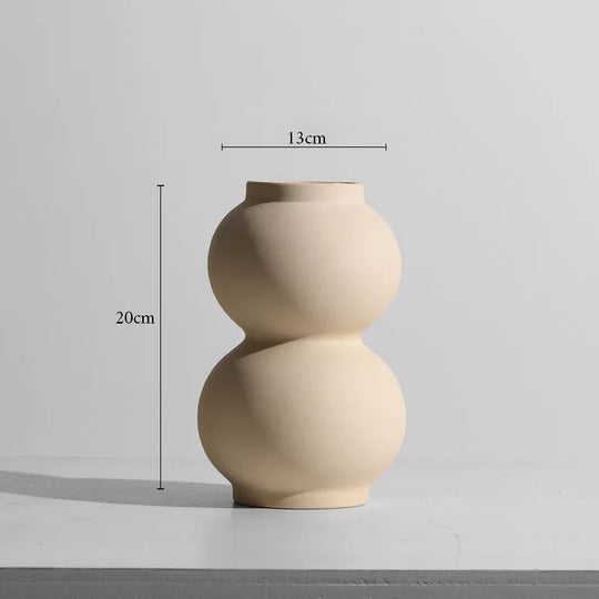 Blanc Minimalist Vase